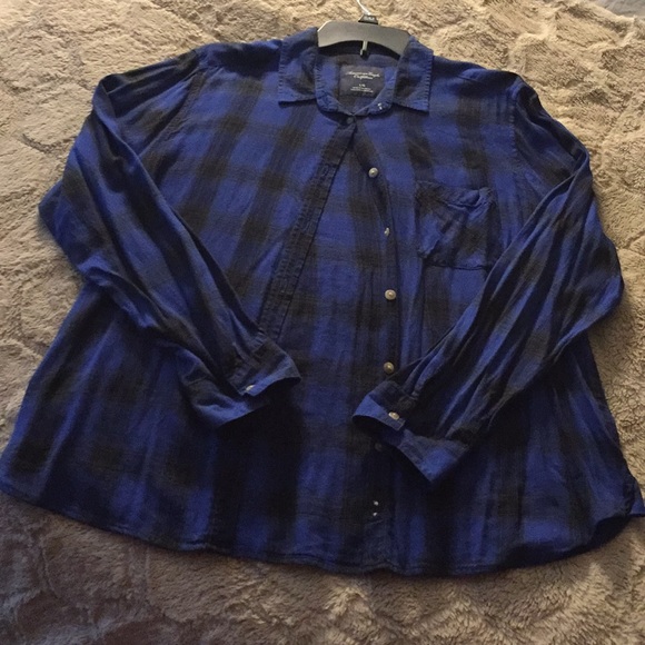 American Eagle Outfitters Tops - American Eagle Outfitters Women’s Flannel